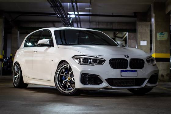 BMW M 135i 3.0 24V TURBO GASOLINA 4P AUTOMÁTICO BMW M 135i 3.0 24V TURBO GASOLINA 4P AUTOMÁTICO